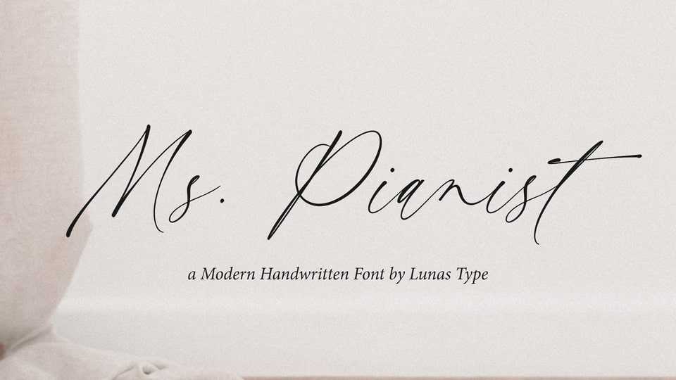 Ms. Pianist Font › Fontesk