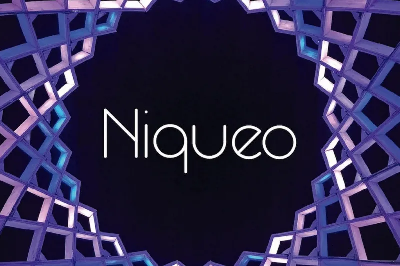 Niqueo Font