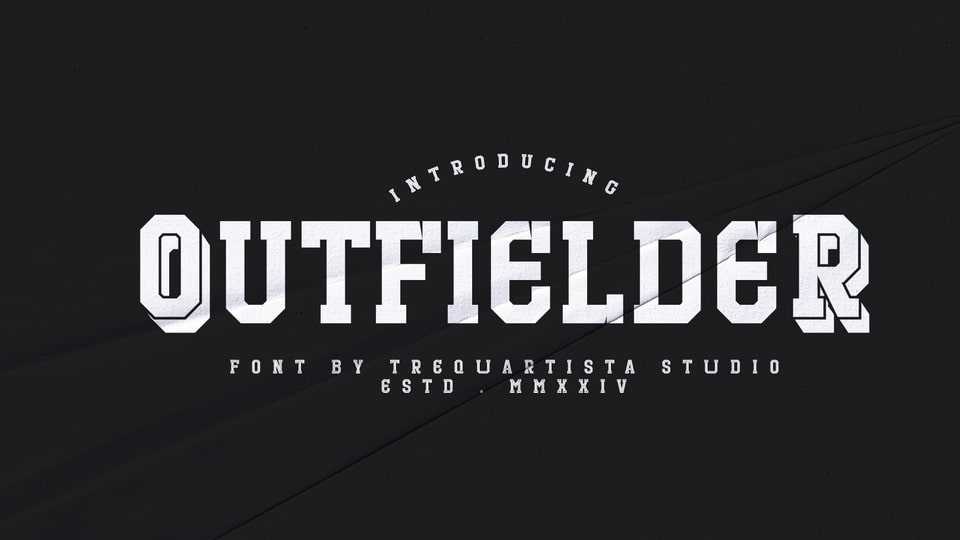 Outfielder Font › Fontesk