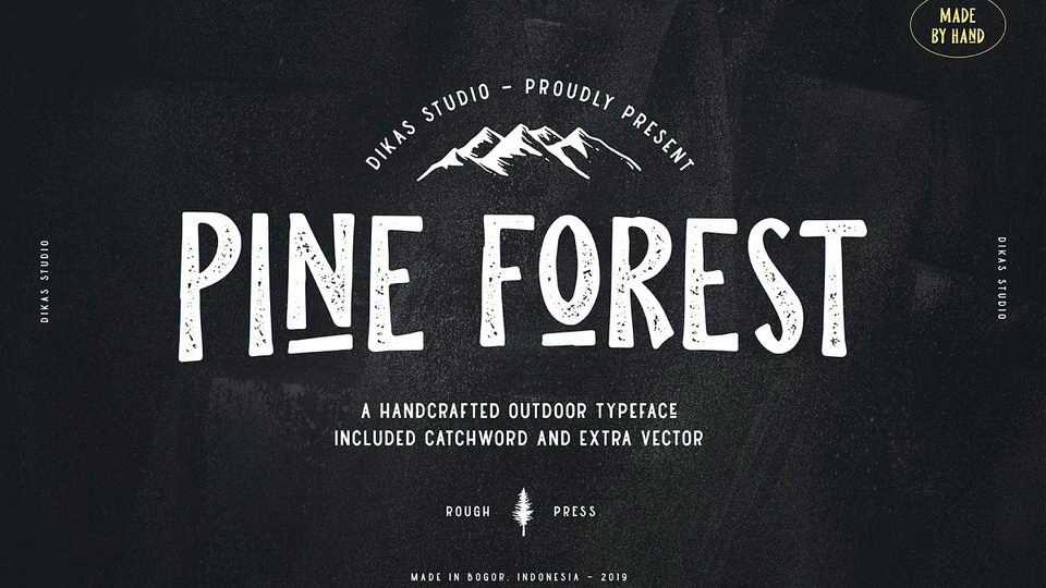 Pine Forest Font › Fontesk