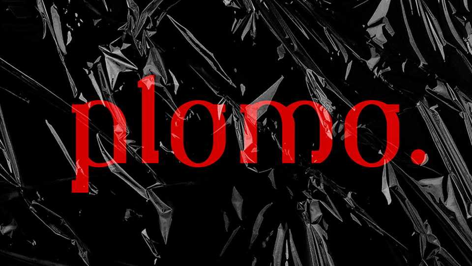 Plomo Font › Fontesk