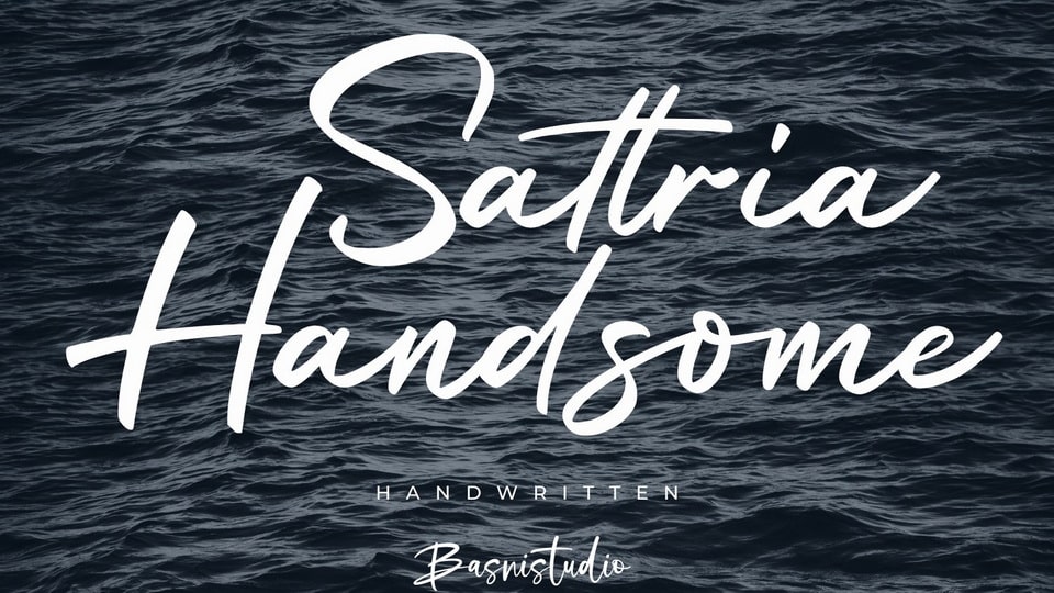 Sattria Handsome Font › Fontesk