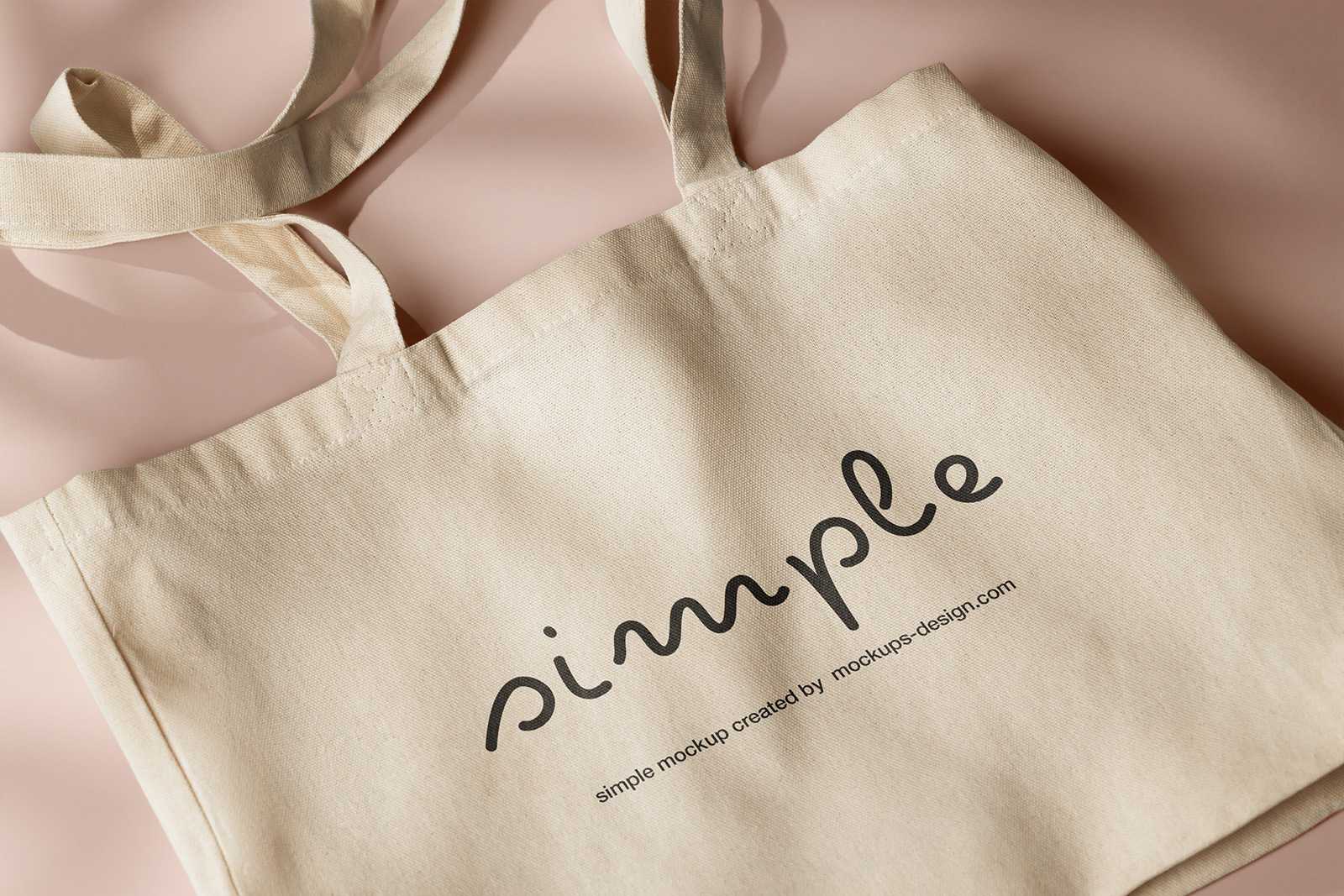 Shopping bag close-up