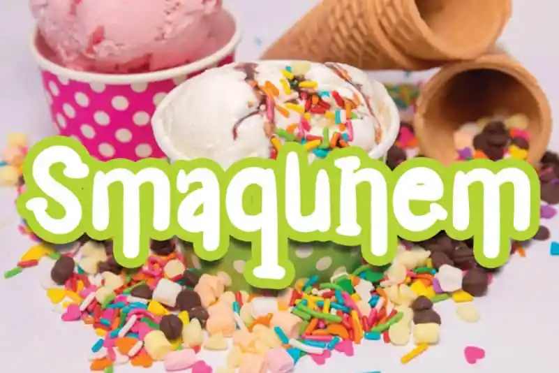 Smaqunem Display Font