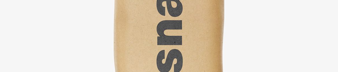 Snack pack / food pouch mockup / kraft paper