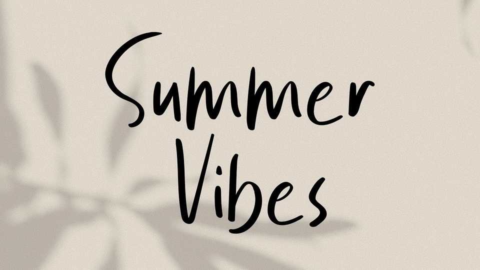 Summer Vibes Font › Fontesk