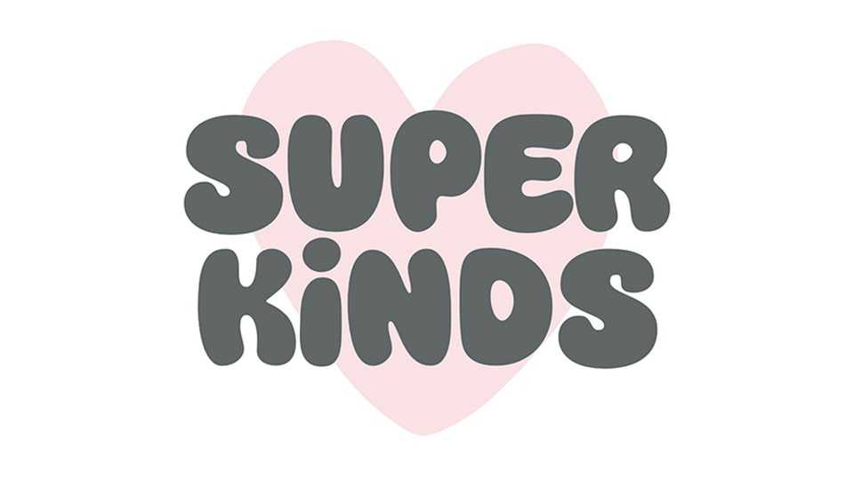 Super Kinds Font › Fontesk