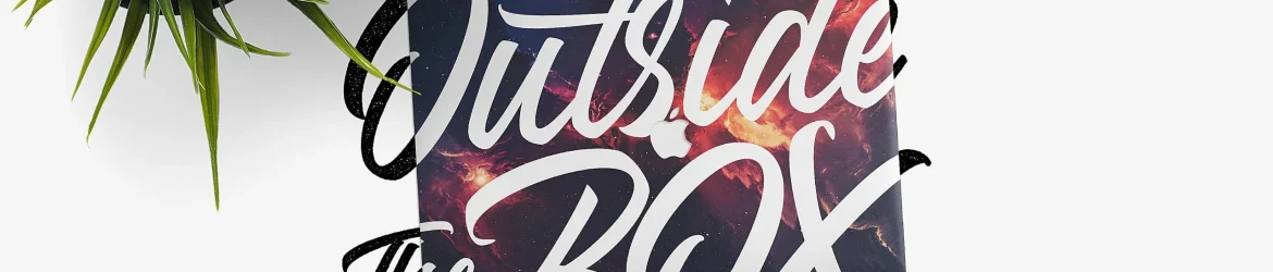 The Lunatique Script Font