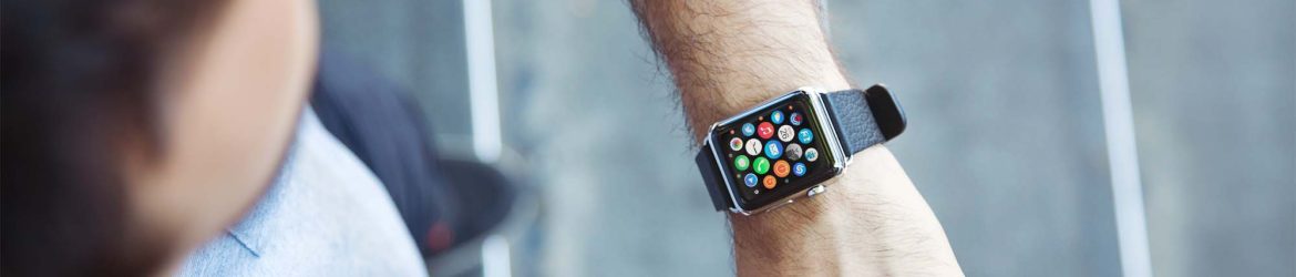9 Free Apple Watch Mockups (PSD)