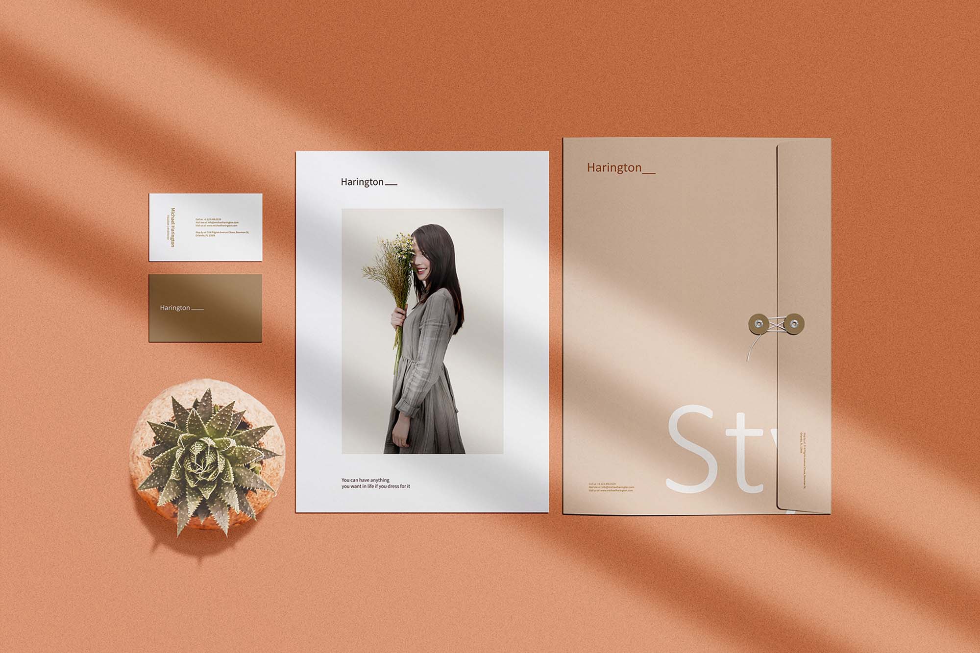Free Folder Stationery Branding Mockup (PSD)