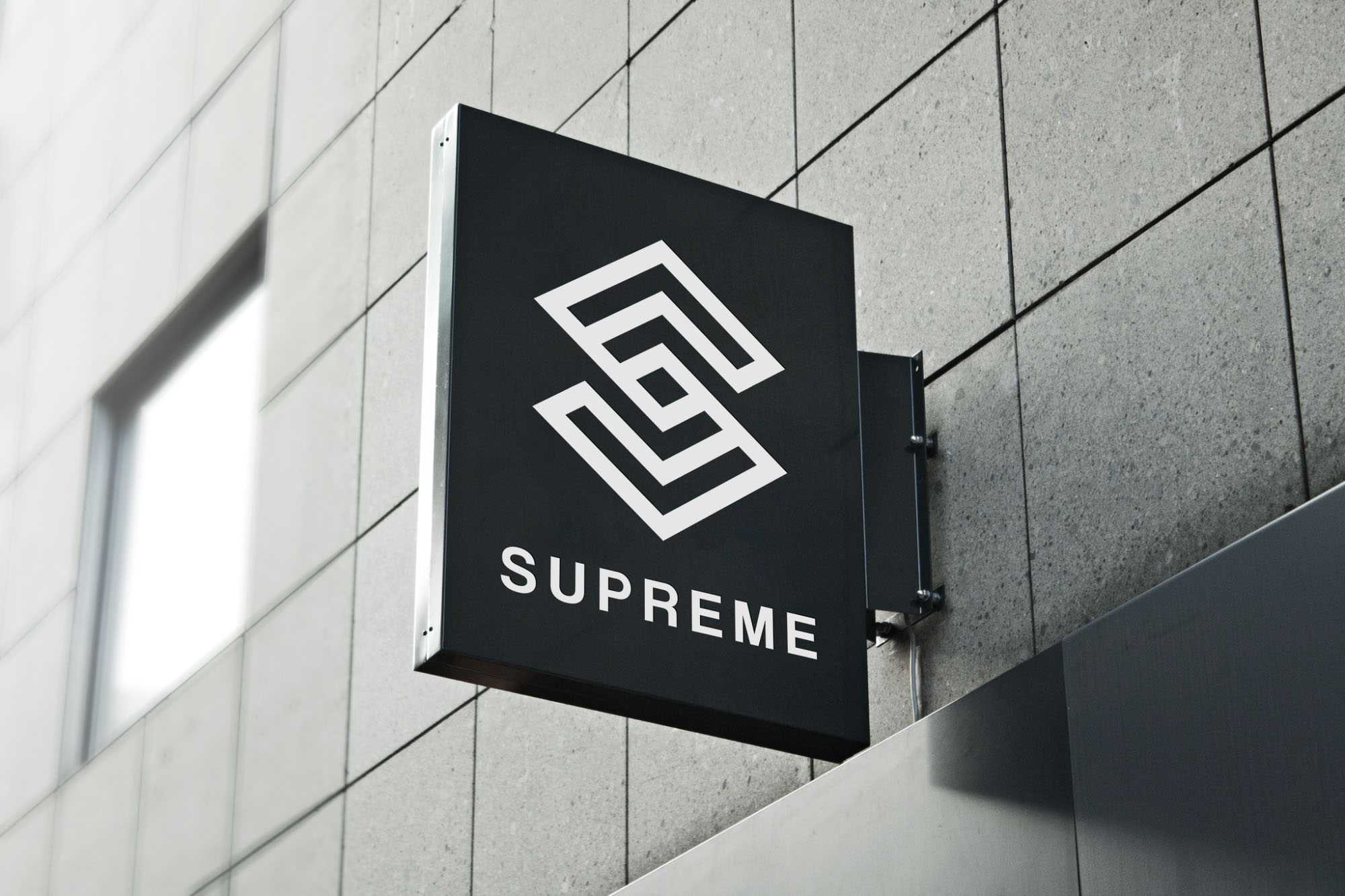 Free Hanging Wall Sign Mockup (PSD)