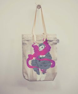 Free Realistic Tote Bag Mockup (PSD)