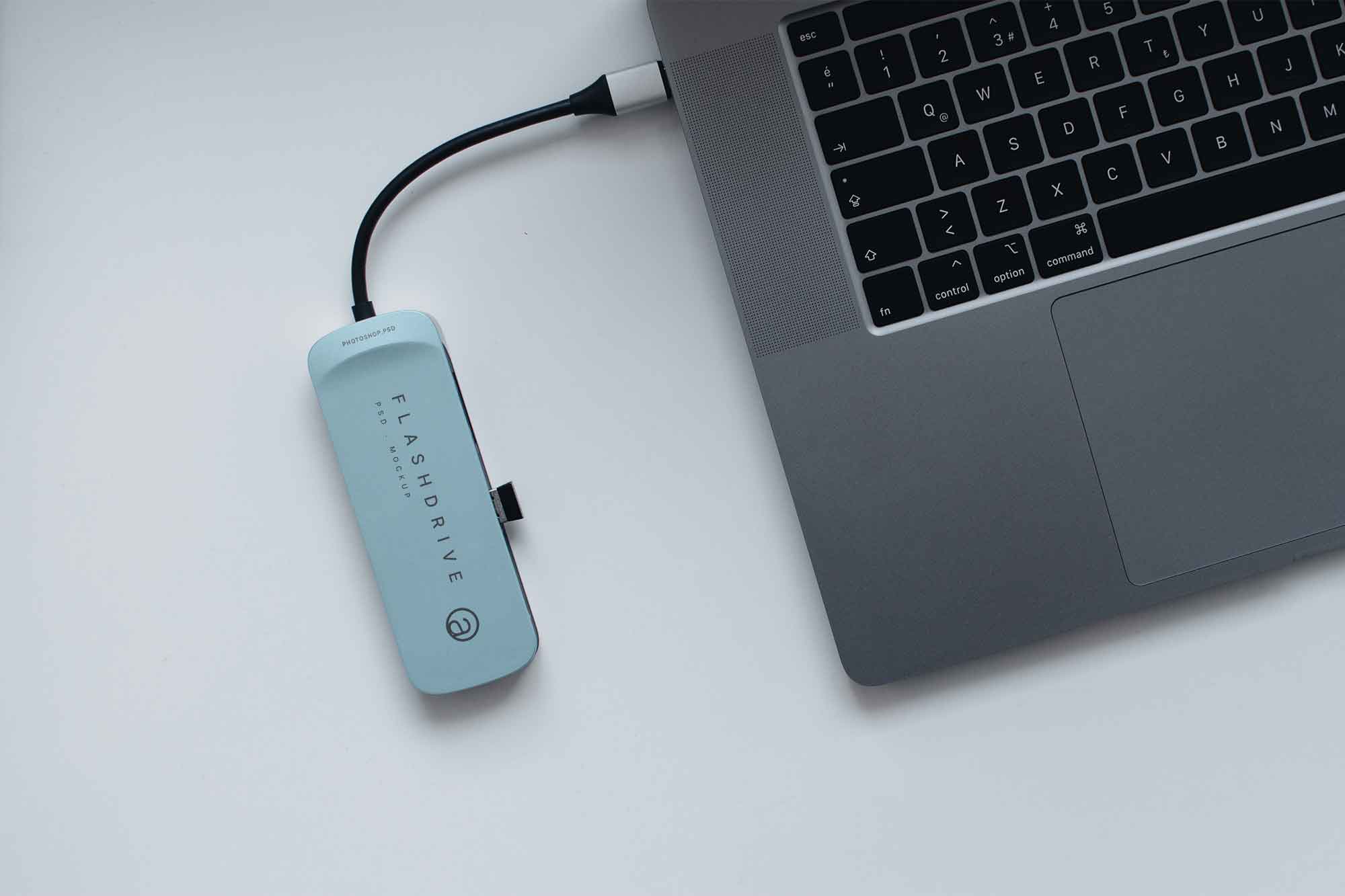 Free USB Card Mockup (PSD)